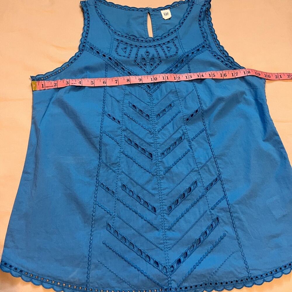 Gap Women's Vibrant Blue Eyelet Tank Top Shirt Size Medium - Picture 7 of 7